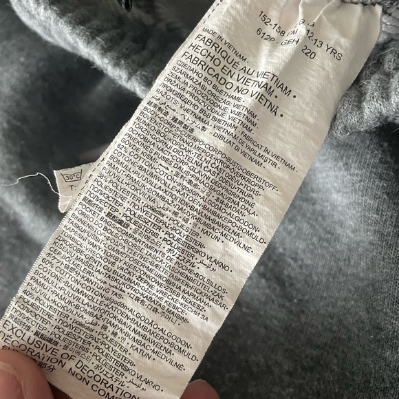 GUC Kid’s Nike Jordan Drawstring Gray Shorts with Jordan Emblem size LG 12-13yrs - Picture 6 of 12